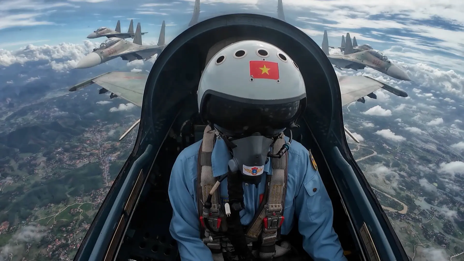 Sức mạnh và niềm kiêu hãnh của không quân Việt Nam